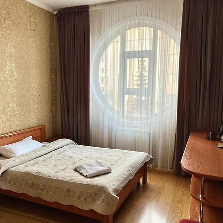 Гостиница "Алтын Орда" Astana Exterior photo